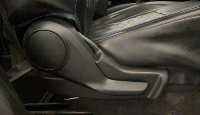 2024 Maruti IGNIS SIGMA 1.2, Petrol, Manual, 42,676 km, Driver Side Adjustment Panel