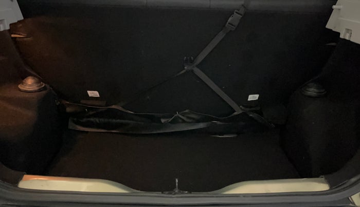 2022 Tata PUNCH CREATIVE 1.2 MT KAZIRANGA EDITION , Petrol, Manual, 34,176 km, Boot Inside