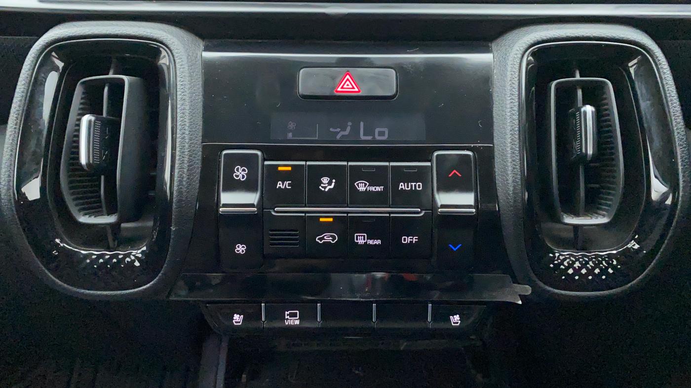 2021 KIA SONET GTX + 1.0 IMT, Petrol, Manual, 22,669 km, Automatic Climate Control