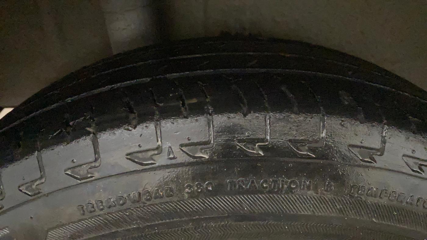 2022 Maruti Celerio ZXI, Petrol, Manual, 40,400 km, Right Rear Tyre Tread