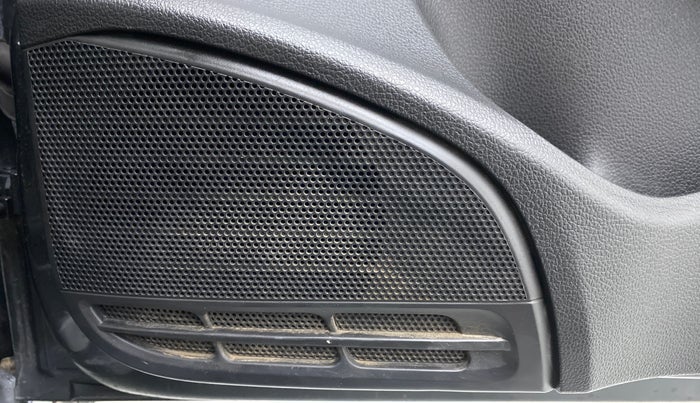 2019 Volkswagen Polo TRENDLINE 1.0L, Petrol, Manual, 32,052 km, Speaker