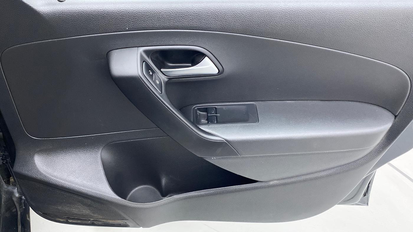 2019 Volkswagen Polo TRENDLINE 1.0L, Petrol, Manual, 32,052 km, Driver Side Door Panels Control