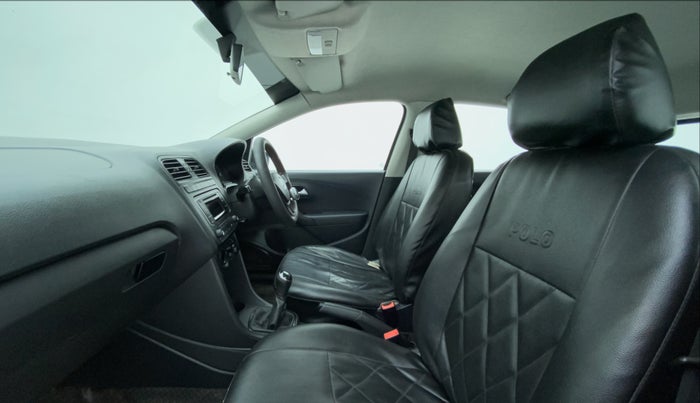 2019 Volkswagen Polo TRENDLINE 1.0L, Petrol, Manual, 32,052 km, Right Side Front Door Cabin