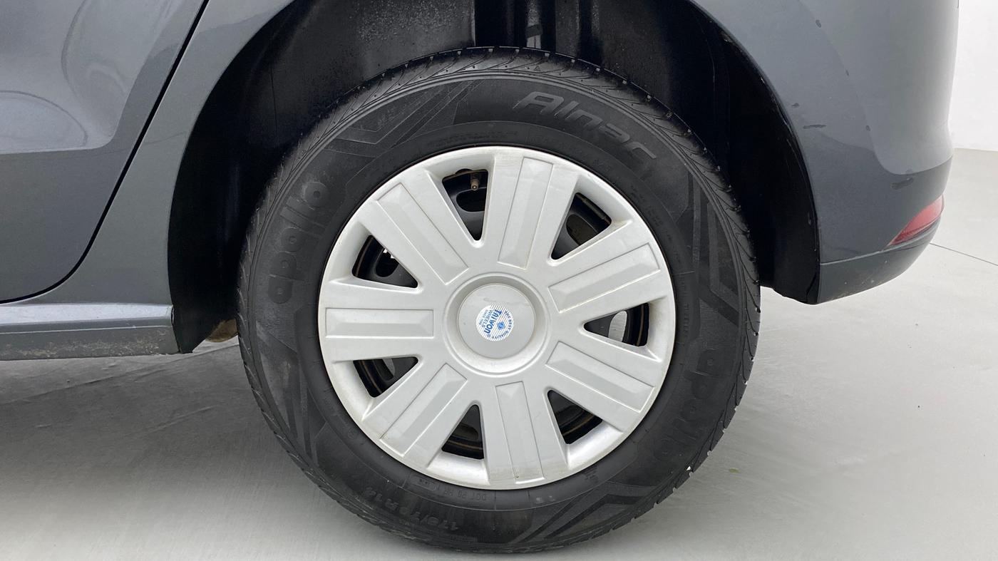 2019 Volkswagen Polo TRENDLINE 1.0L, Petrol, Manual, 32,052 km, Left Rear Wheel