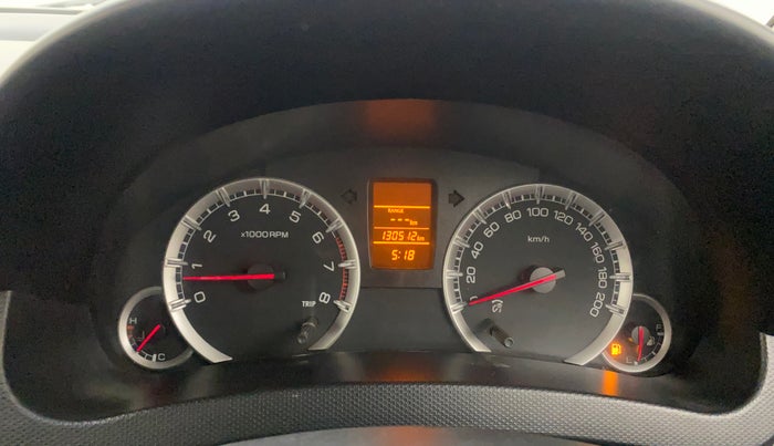 2013 Maruti Swift VXI, Petrol, Manual, 1,30,490 km, Odometer Image
