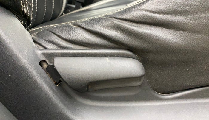 2013 Maruti Swift VXI, Petrol, Manual, 1,30,490 km, Driver Side Adjustment Panel