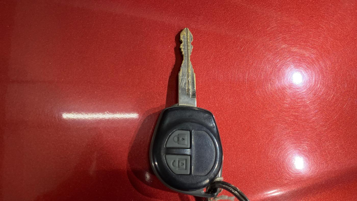 2018 Maruti Wagon R 1.0 VXI, Petrol, Manual, 31,059 km, Key Close Up