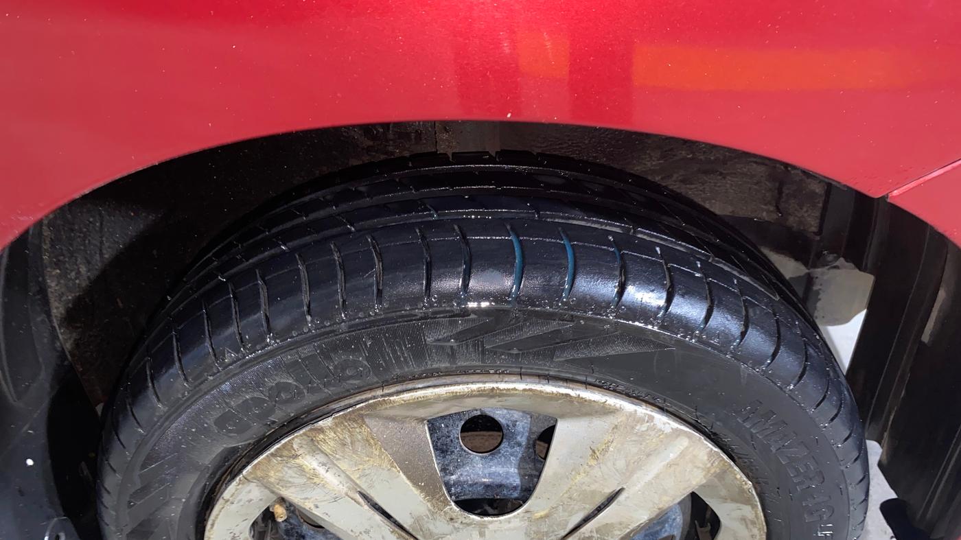 2018 Maruti Wagon R 1.0 VXI, Petrol, Manual, 31,059 km, Right Front Tyre Tread
