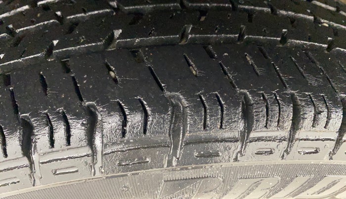 2019 Maruti Alto K10 VXI AMT, Petrol, Automatic, 53,264 km, Right Rear Tyre Tread