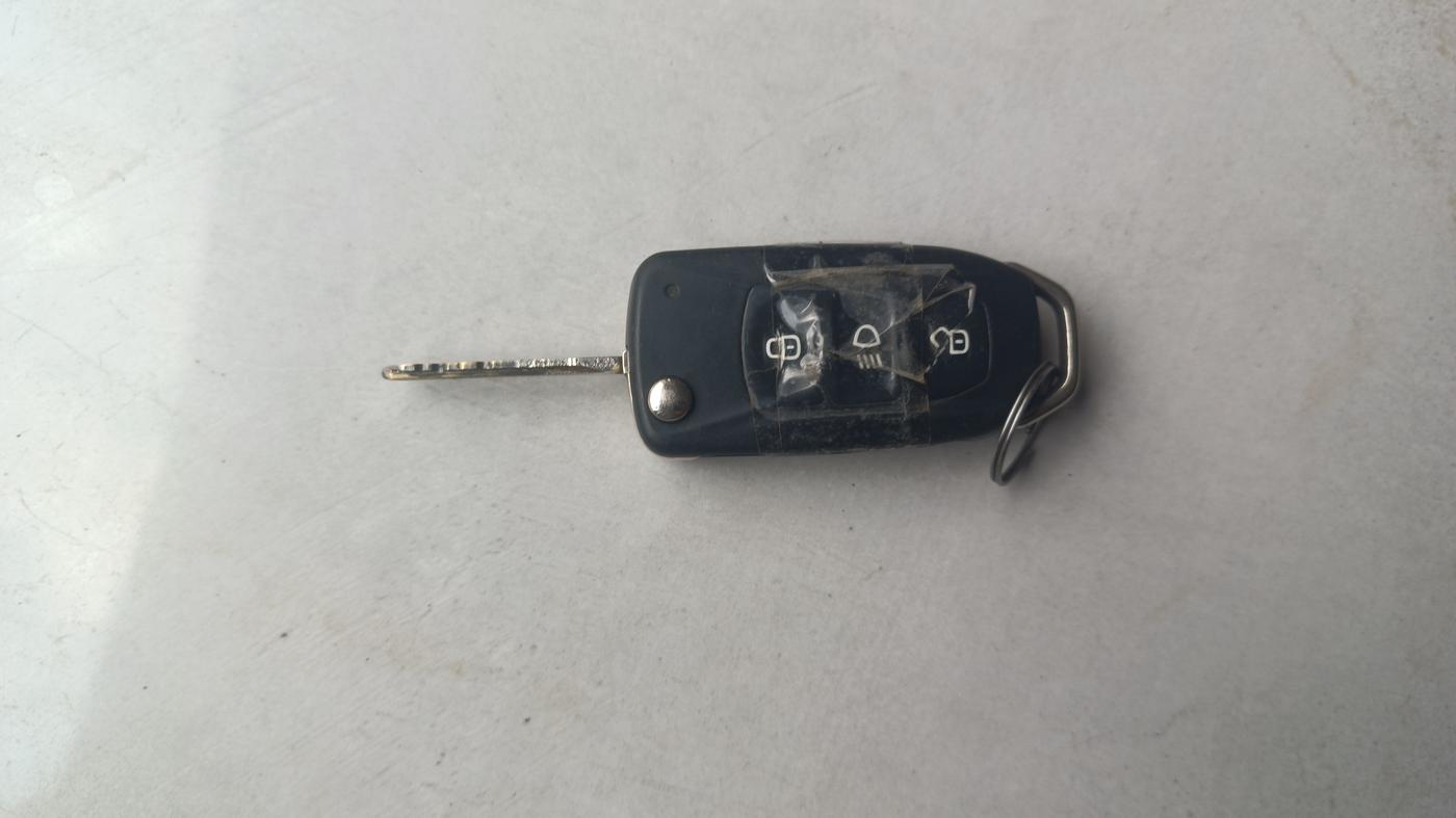 2018 Tata Tiago XZ PETROL, Petrol, Manual, 64,081 km, Key Close Up