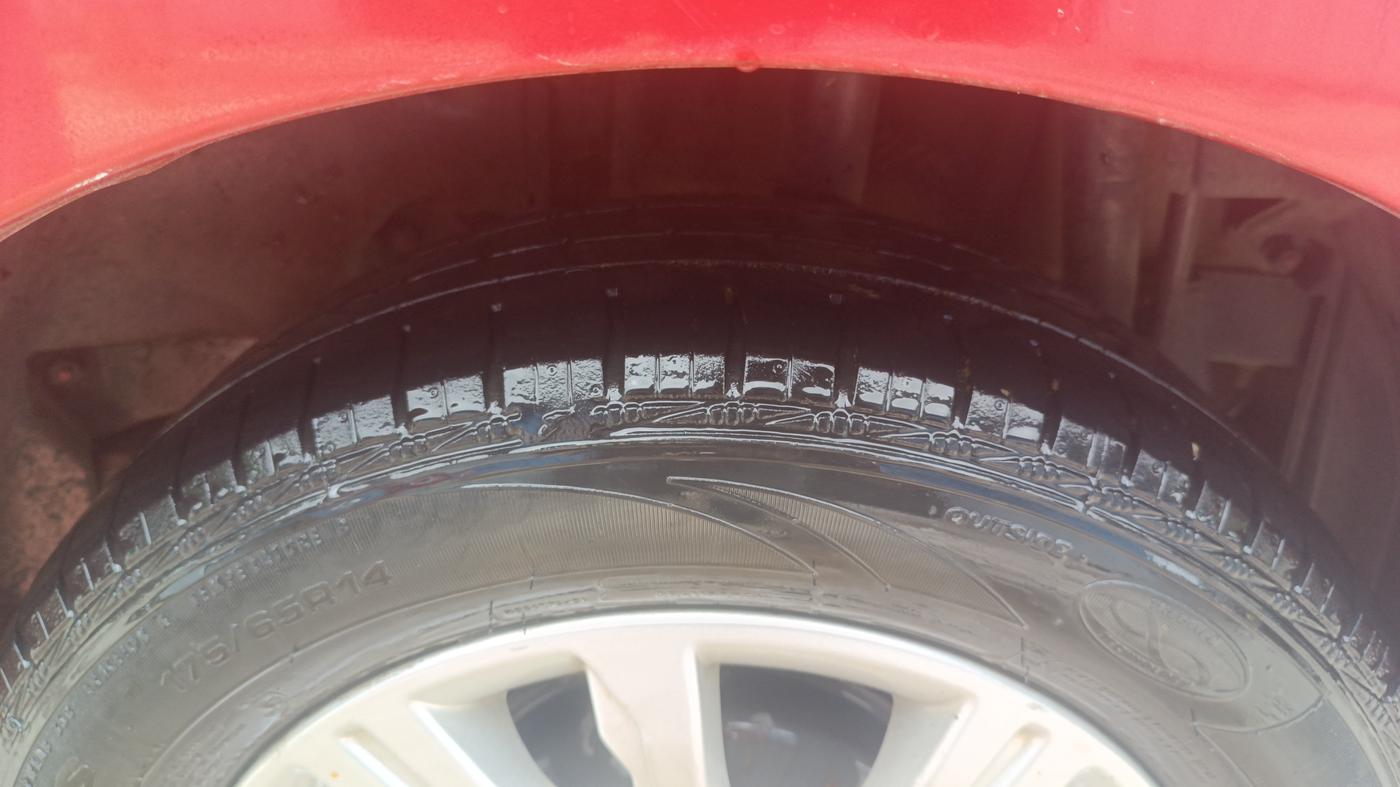 2018 Tata Tiago XZ PETROL, Petrol, Manual, 64,081 km, Left Rear Tyre Tread