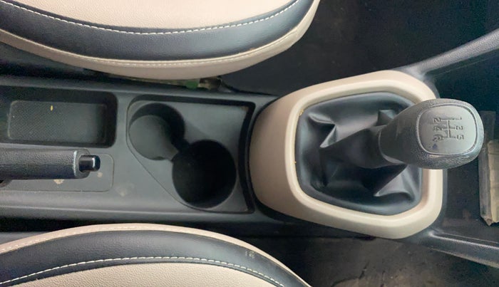 2017 Hyundai Grand i10 MAGNA 1.2 KAPPA VTVT, Petrol, Manual, 47,355 km, Gear Lever