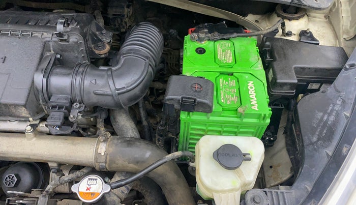 2014 Hyundai Grand i10 ASTA 1.1 CRDI (O), Diesel, Manual, 81,419 km, Engine View - Left