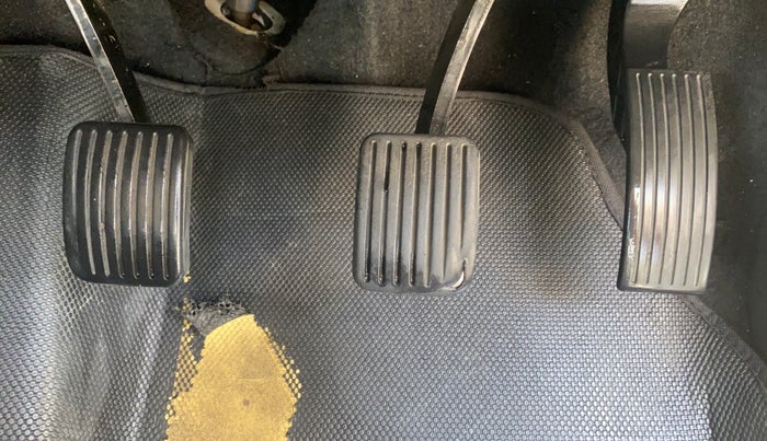 2014 Hyundai Grand i10 ASTA 1.1 CRDI (O), Diesel, Manual, 81,419 km, Pedals