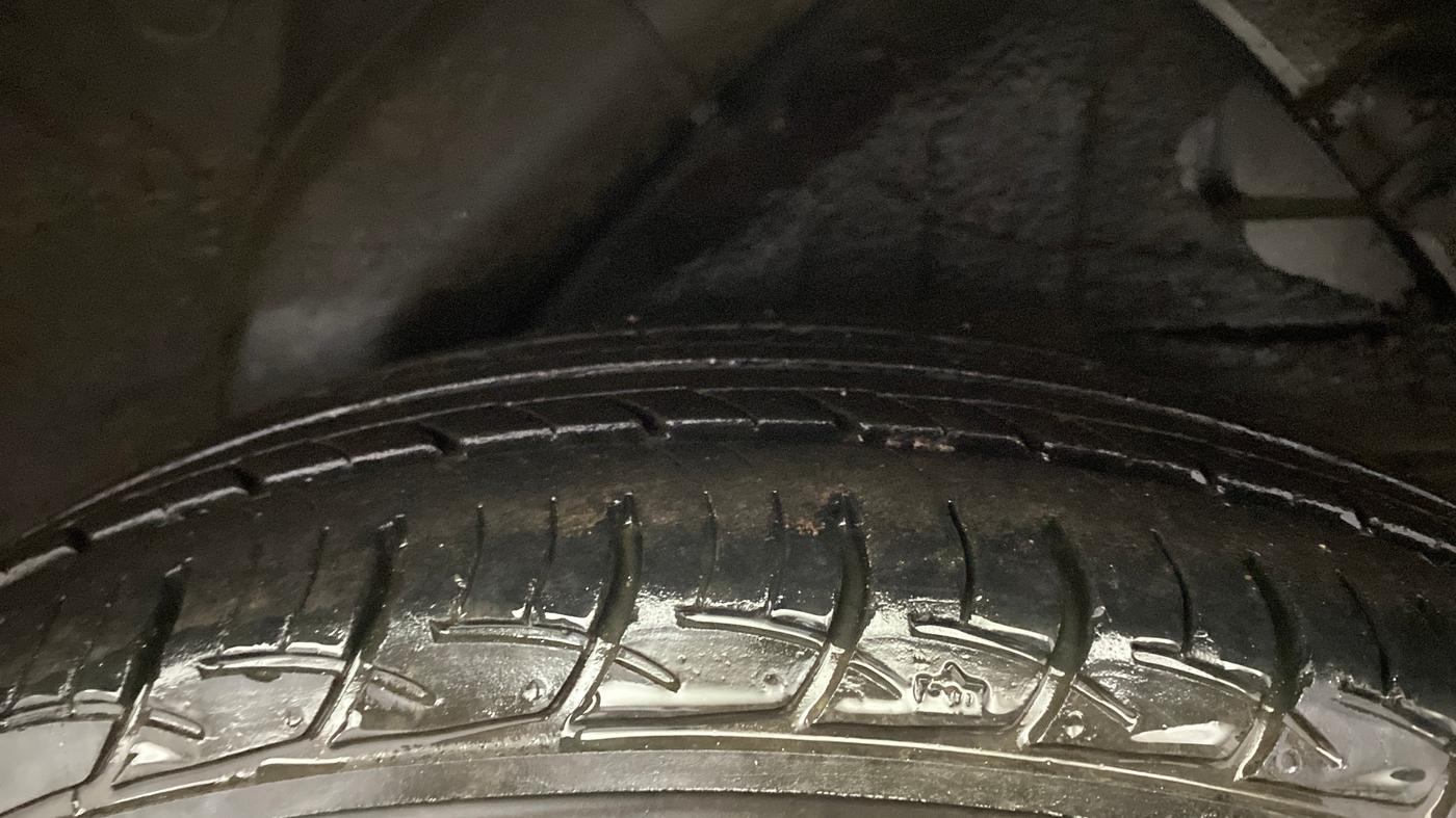 2013 Hyundai i20 MAGNA 1.2, Petrol, Manual, 29,754 km, Left Rear Tyre Tread