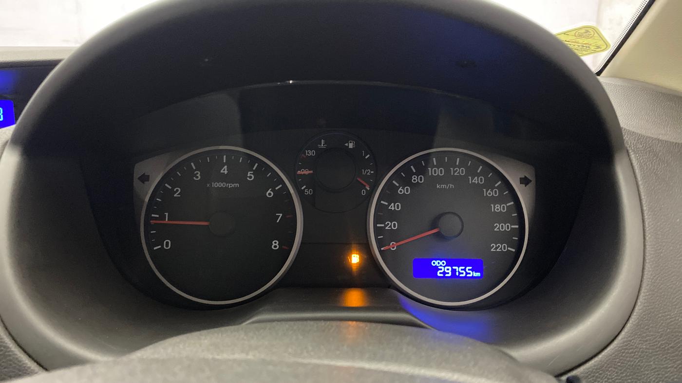 2013 Hyundai i20 MAGNA 1.2, Petrol, Manual, 29,754 km, Odometer Image