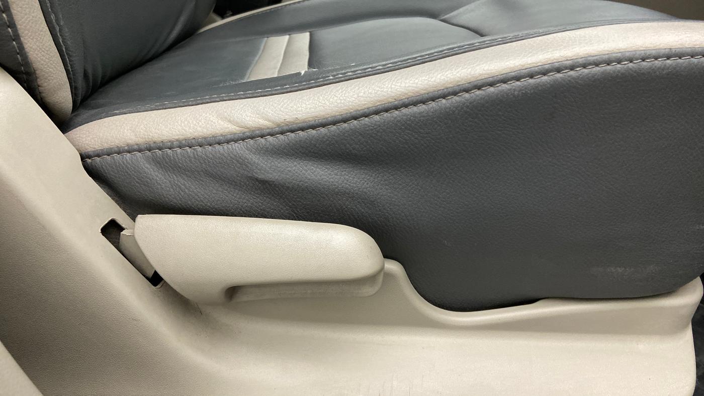 2016 Maruti Celerio VXI AMT, Petrol, Automatic, 91,863 km, Driver Side Adjustment Panel