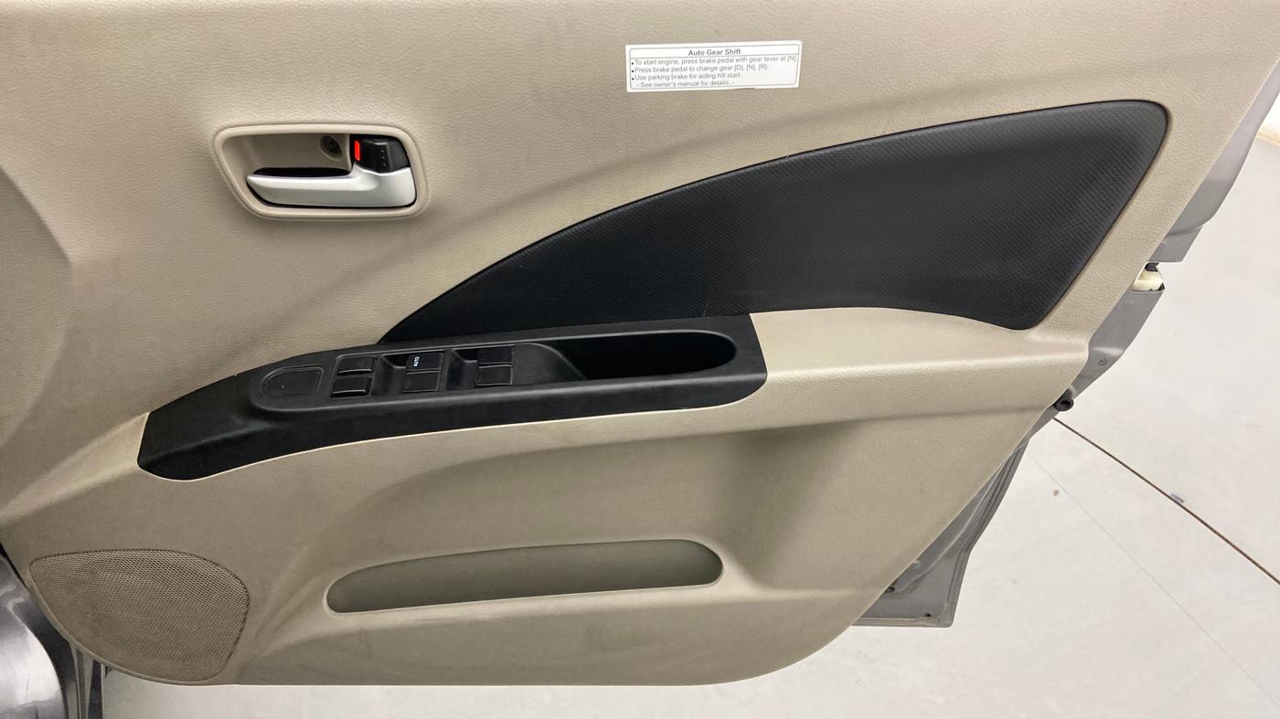 2016 Maruti Celerio VXI AMT, Petrol, Automatic, 91,863 km, Driver Side Door Panels Control
