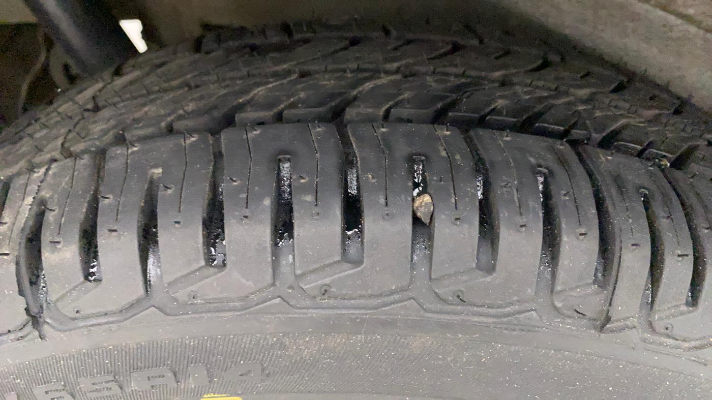 2013 Maruti Wagon R 1.0 VXI, Petrol, Manual, 69,202 km, Right Rear Tyre Tread