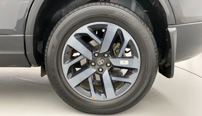 2022 Tata Safari XZA PLUS DARK EDITION, Diesel, Automatic, 11,104 km, Left Rear Wheel