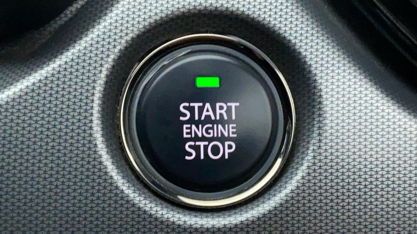 2022 Tata Safari XZA PLUS DARK EDITION, Diesel, Automatic, 11,104 km, Keyless Start/ Stop Button