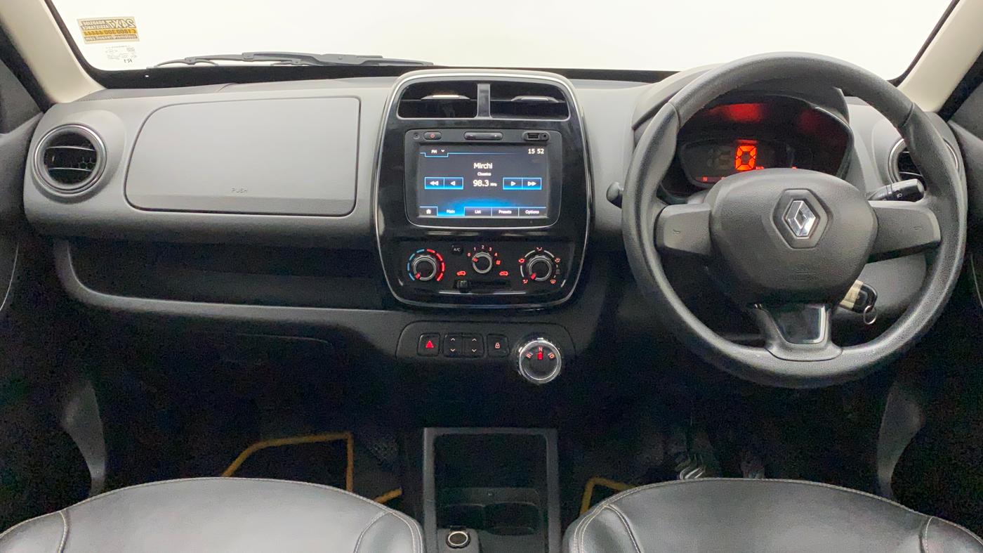 2017 Renault Kwid RXT 1.0 AMT (O), Petrol, Automatic, 58,140 km, Dashboard