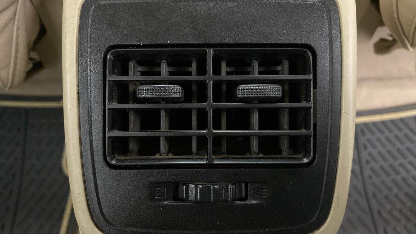 2018 Maruti Dzire VXI, Petrol, Manual, 53,676 km, Rear AC Vents