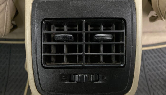 2018 Maruti Dzire VXI, Petrol, Manual, 53,676 km, Rear AC Vents