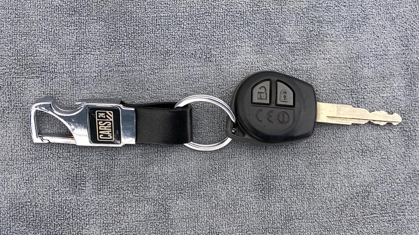 2018 Maruti Dzire VXI, Petrol, Manual, 53,676 km, Key Close Up
