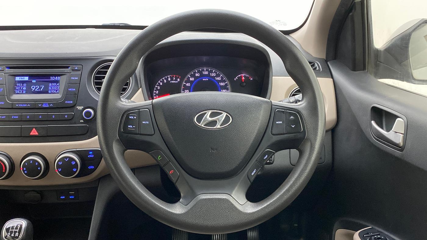 2016 Hyundai Grand i10 SPORTZ 1.2 KAPPA VTVT, Petrol, Manual, 57,262 km, Steering Wheel Close Up