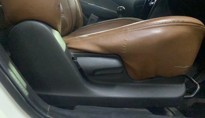 2015 Maruti Swift VDI, Diesel, Manual, 79,135 km, Driver Side Adjustment Panel