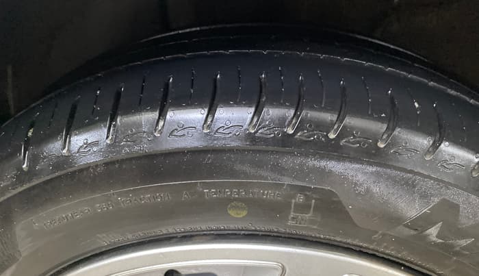 2023 Tata ALTROZ XM PETROL, Petrol, Manual, 17,053 km, Right Rear Tyre Tread