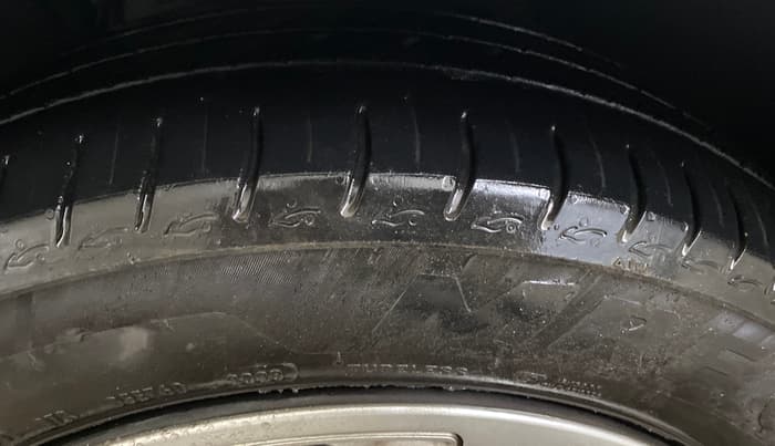 2023 Tata ALTROZ XM PETROL, Petrol, Manual, 17,053 km, Left Front Tyre Tread