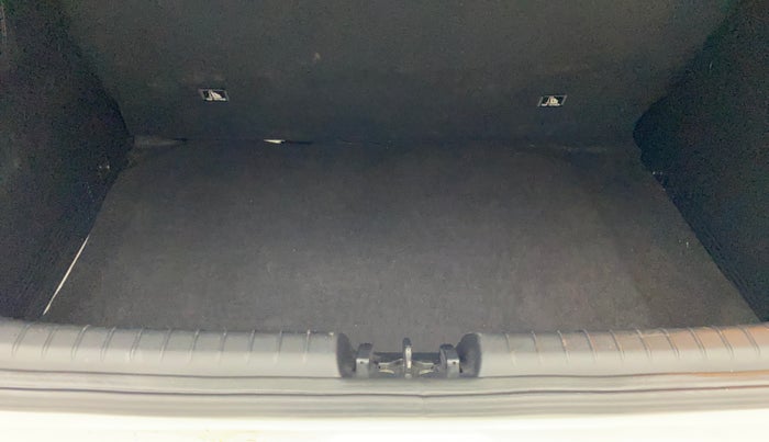 2021 Hyundai NEW I20 ASTA (O) 1.0 TURBO GDI DCT, Petrol, Automatic, 38,737 km, Boot Inside