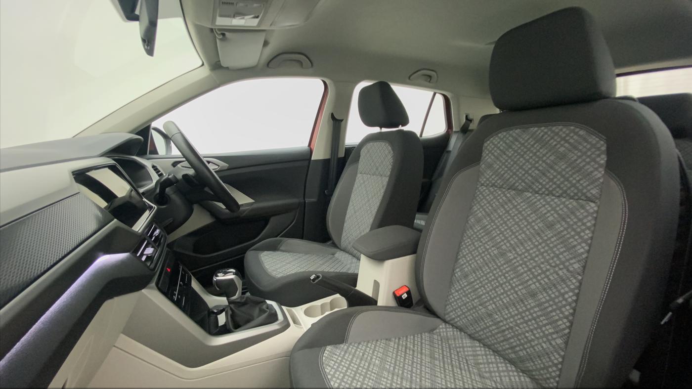 2022 Volkswagen TAIGUN HIGHLINE 1.0 TSI AT, Petrol, Automatic, 3,359 km, Right Side Front Door Cabin