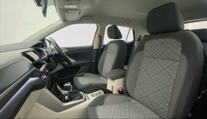 2022 Volkswagen TAIGUN HIGHLINE 1.0 TSI AT, Petrol, Automatic, 3,359 km, Right Side Front Door Cabin