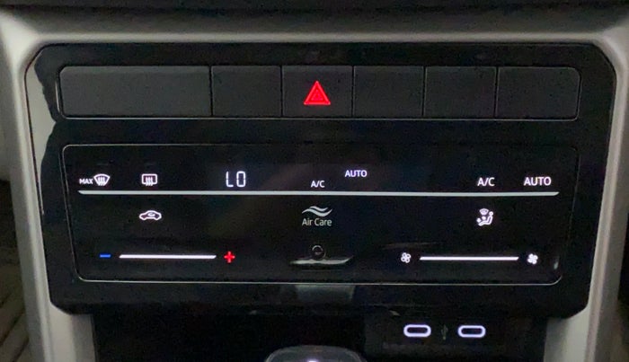 2022 Volkswagen TAIGUN HIGHLINE 1.0 TSI AT, Petrol, Automatic, 3,359 km, Automatic Climate Control