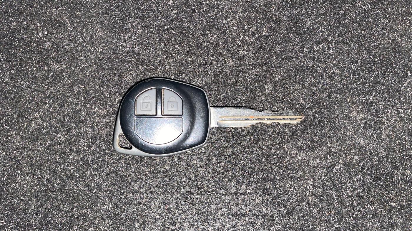 2015 Maruti Swift Dzire VXI, Petrol, Manual, 51,668 km, Key Close Up