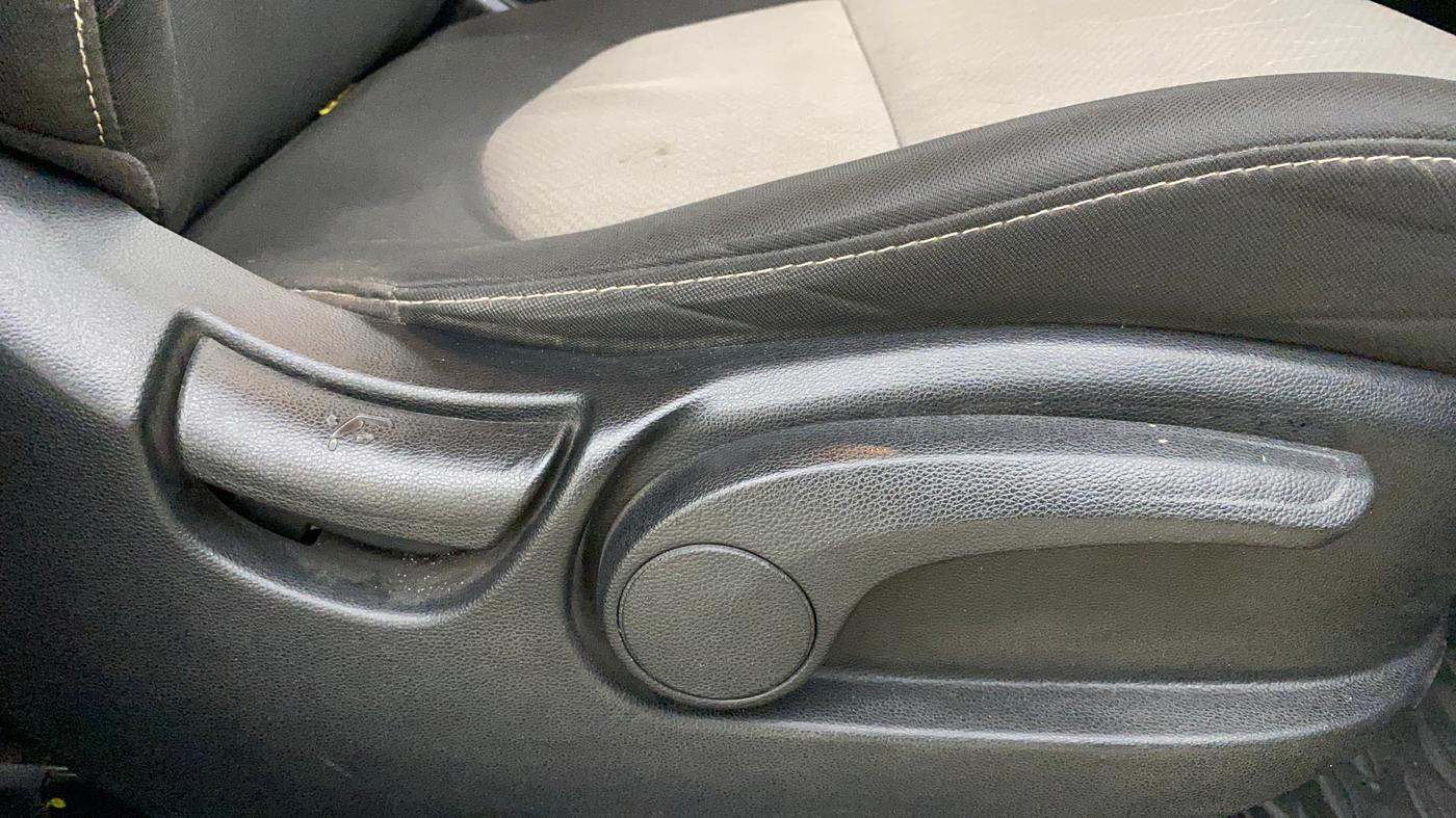 2019 Hyundai Creta SX AT 1.6 PETROL, Petrol, Automatic, 86,966 km, Driver Side Adjustment Panel