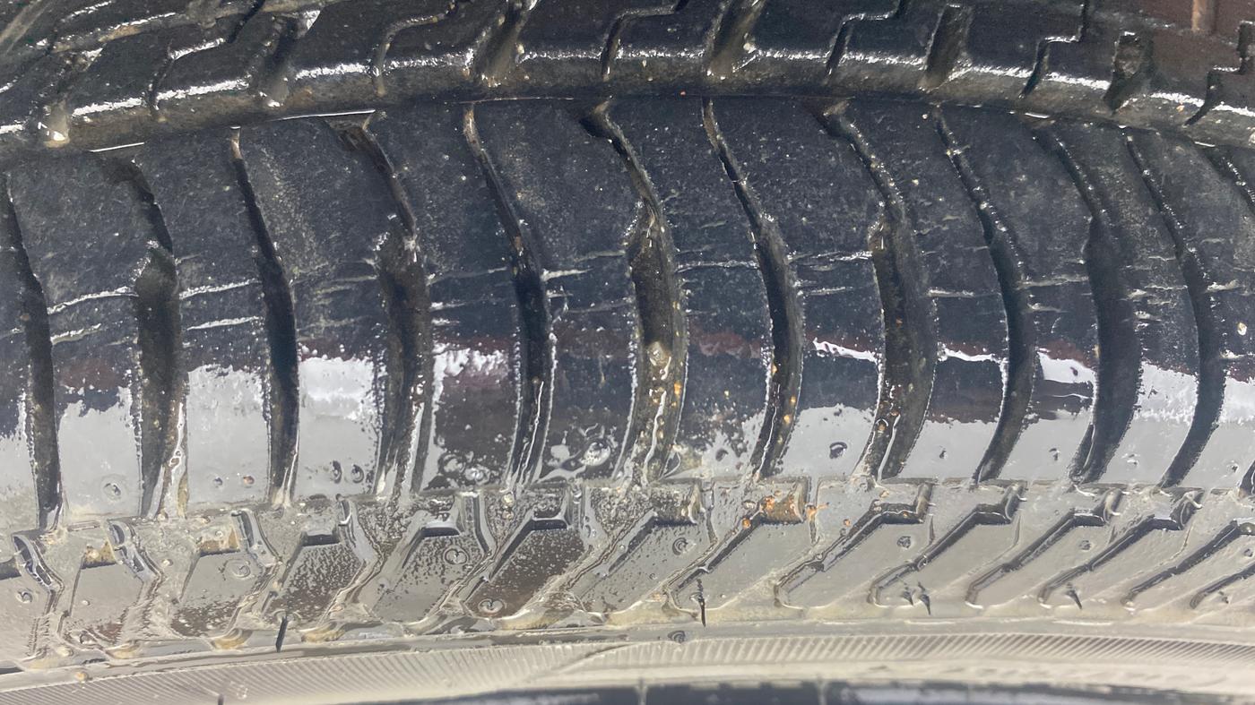 2019 Maruti Alto K10 VXI, Petrol, Manual, 9,614 km, Left Front Tyre Tread