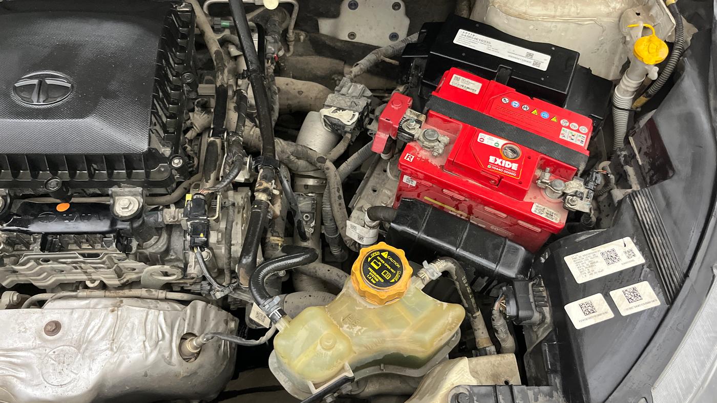 2021 Tata NEXON XM PETROL, Petrol, Manual, 52,462 km, Engine View - Left