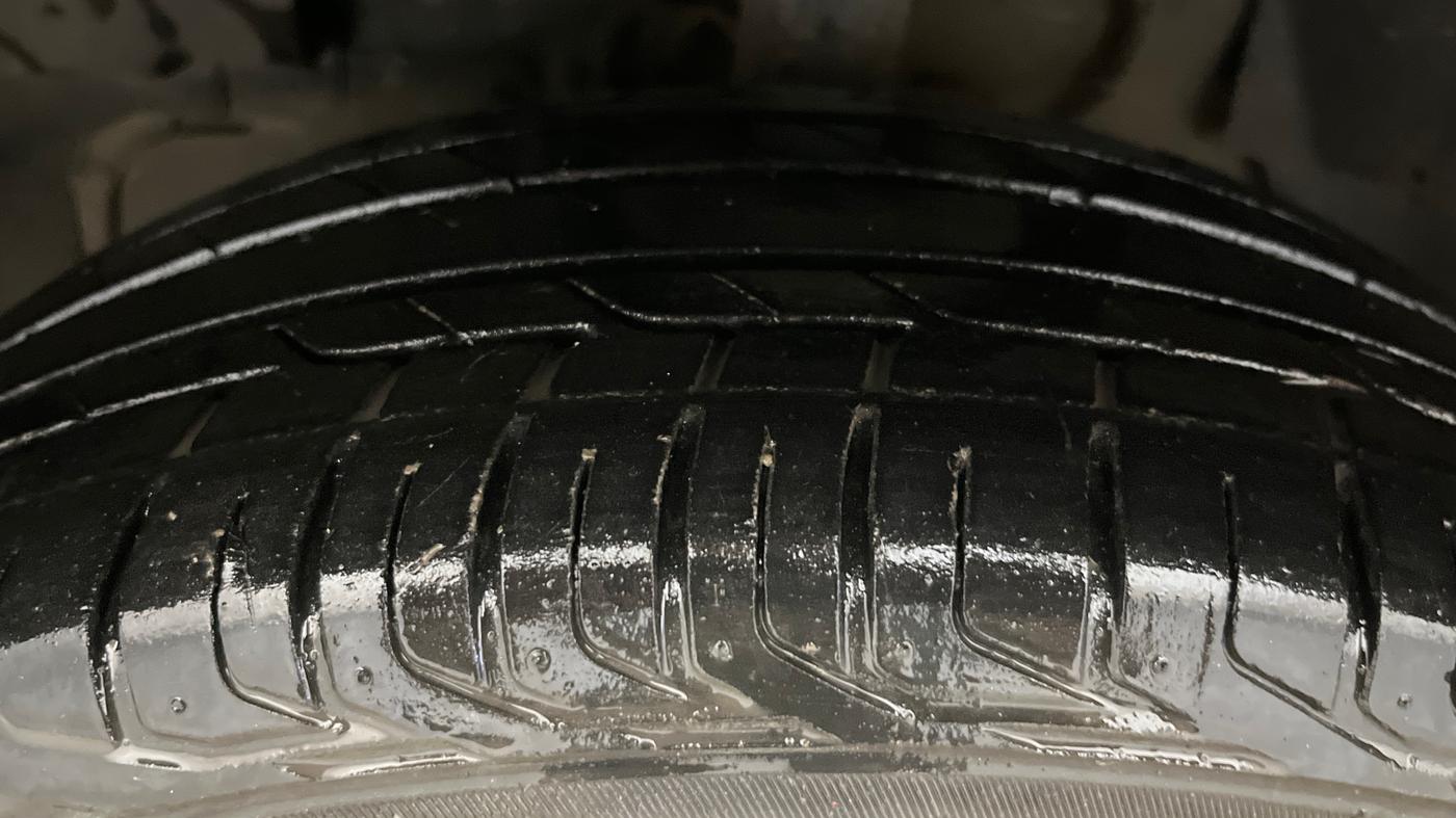 2021 Tata NEXON XM PETROL, Petrol, Manual, 52,462 km, Left Front Tyre Tread