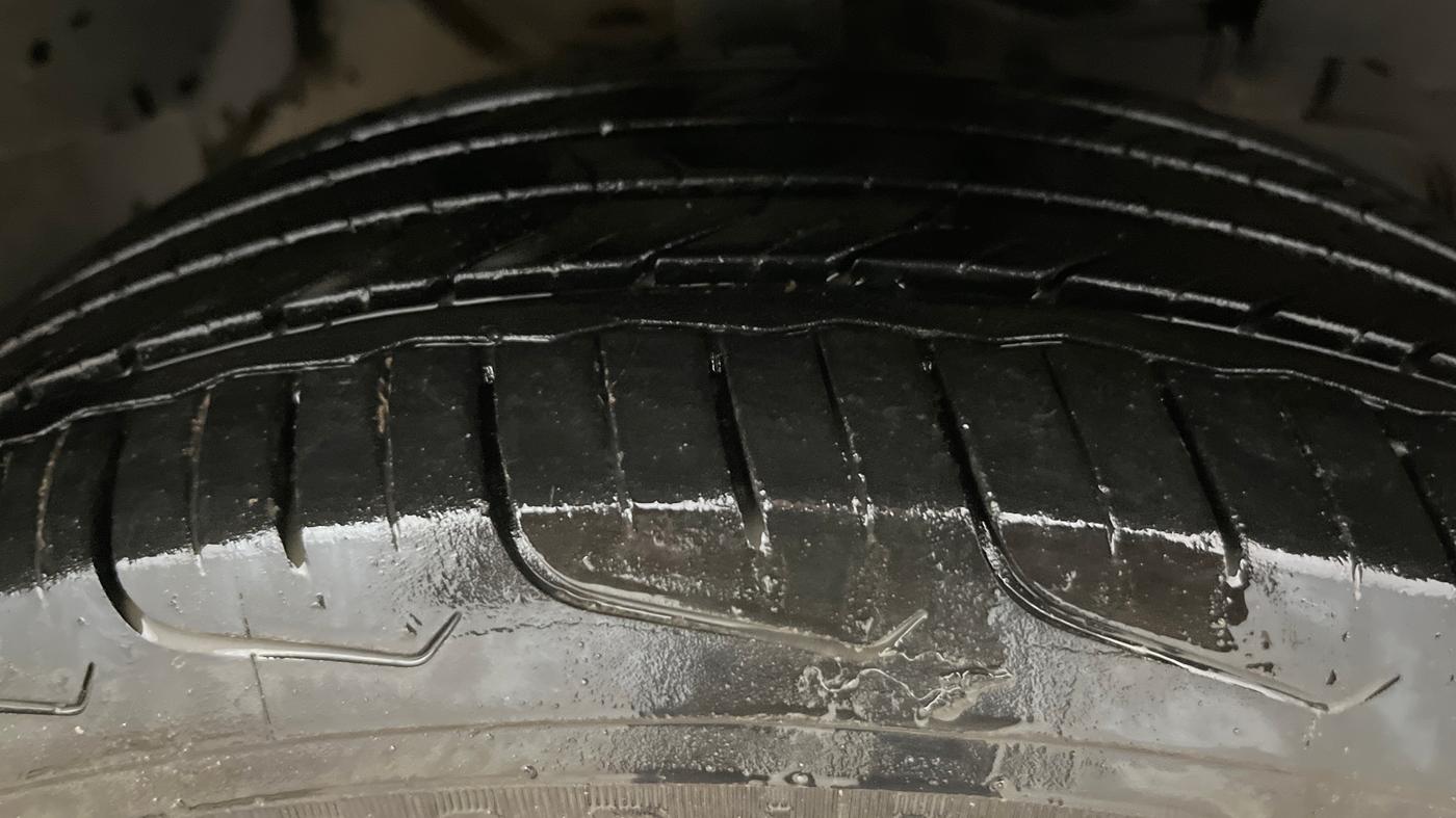 2021 Tata NEXON XM PETROL, Petrol, Manual, 52,462 km, Right Front Tyre Tread