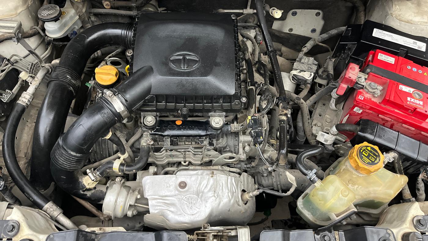 2021 Tata NEXON XM PETROL, Petrol, Manual, 52,462 km, Engine View