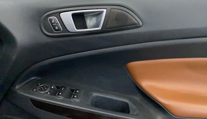 2019 Ford Ecosport TITANIUM 1.5L DIESEL, Diesel, Manual, 1,35,058 km, Driver Side Door Panels Control