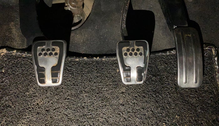 2019 Ford Ecosport TITANIUM 1.5L DIESEL, Diesel, Manual, 1,35,058 km, Pedals