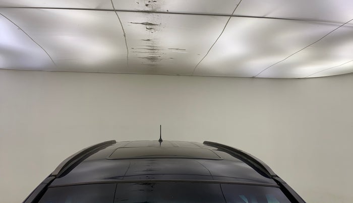 2018 Tata Hexa XTA 4X2 7 STR, Diesel, Automatic, 87,989 km, Moonroof/ Sunroof