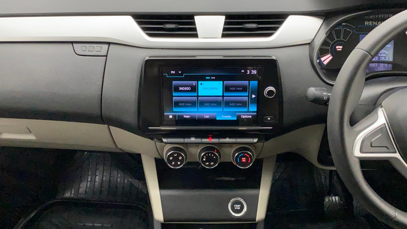 2020 Renault TRIBER RXZ AMT, Petrol, Automatic, 38,079 km, Air Conditioner