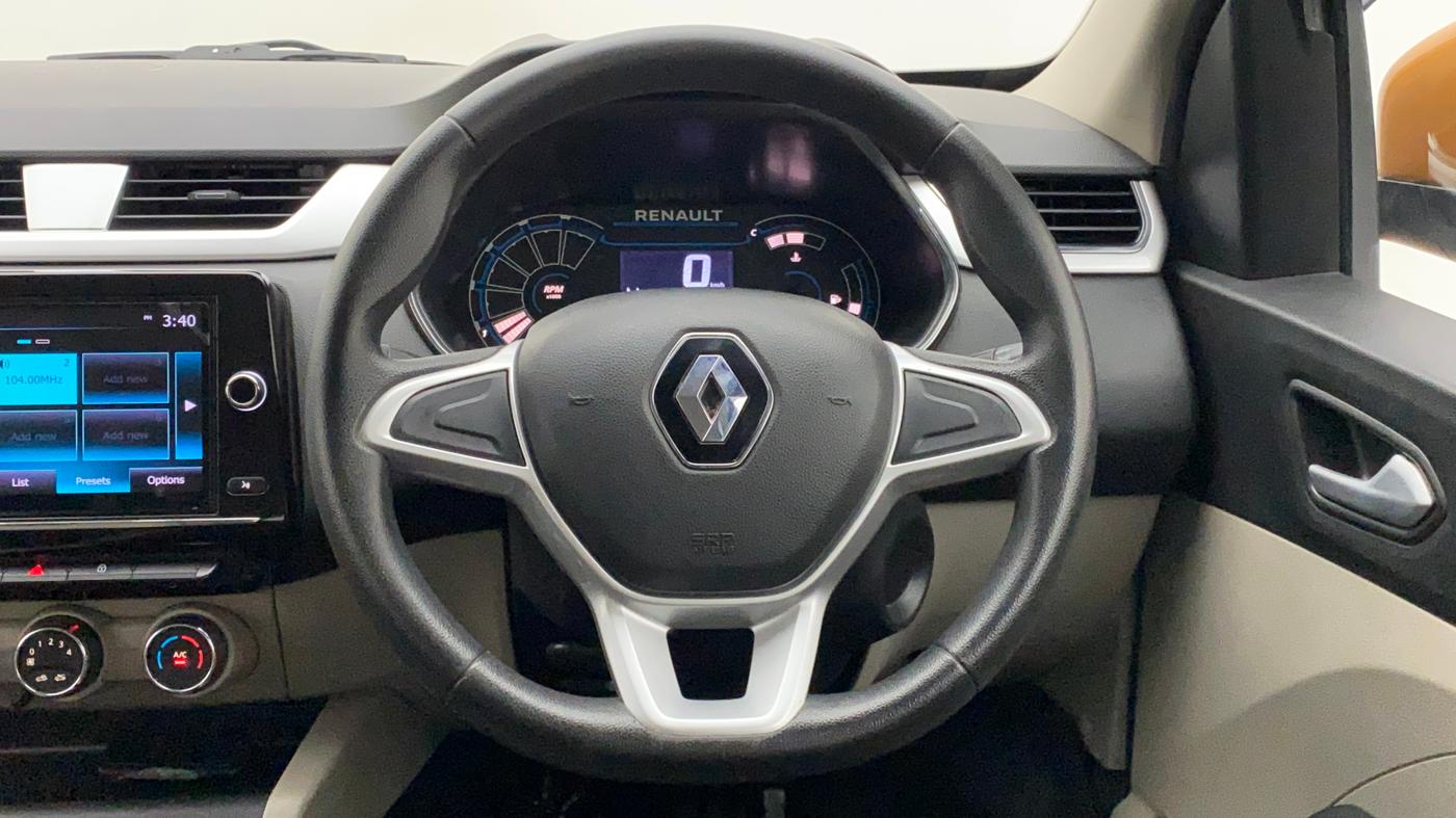 2020 Renault TRIBER RXZ AMT, Petrol, Automatic, 38,079 km, Steering Wheel Close Up