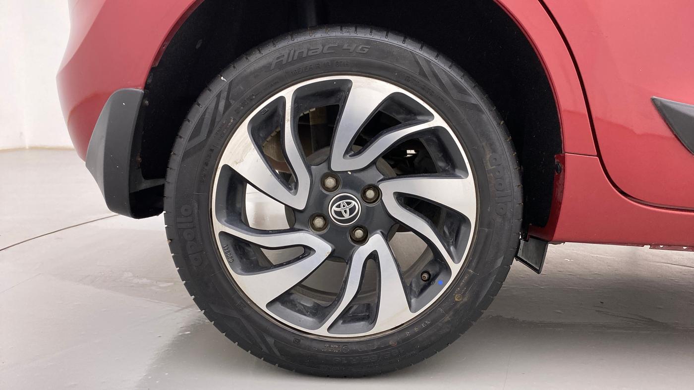 2019 Toyota Glanza V, Petrol, Manual, 52,277 km, Right Rear Wheel